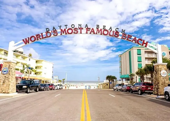 Sleeps 4: Family-Friendly Beach Condo And Resort