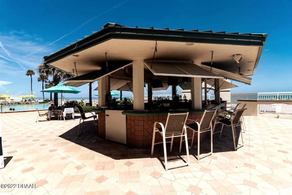 Sleeps 4: Family-friendly And * Daytona Beach